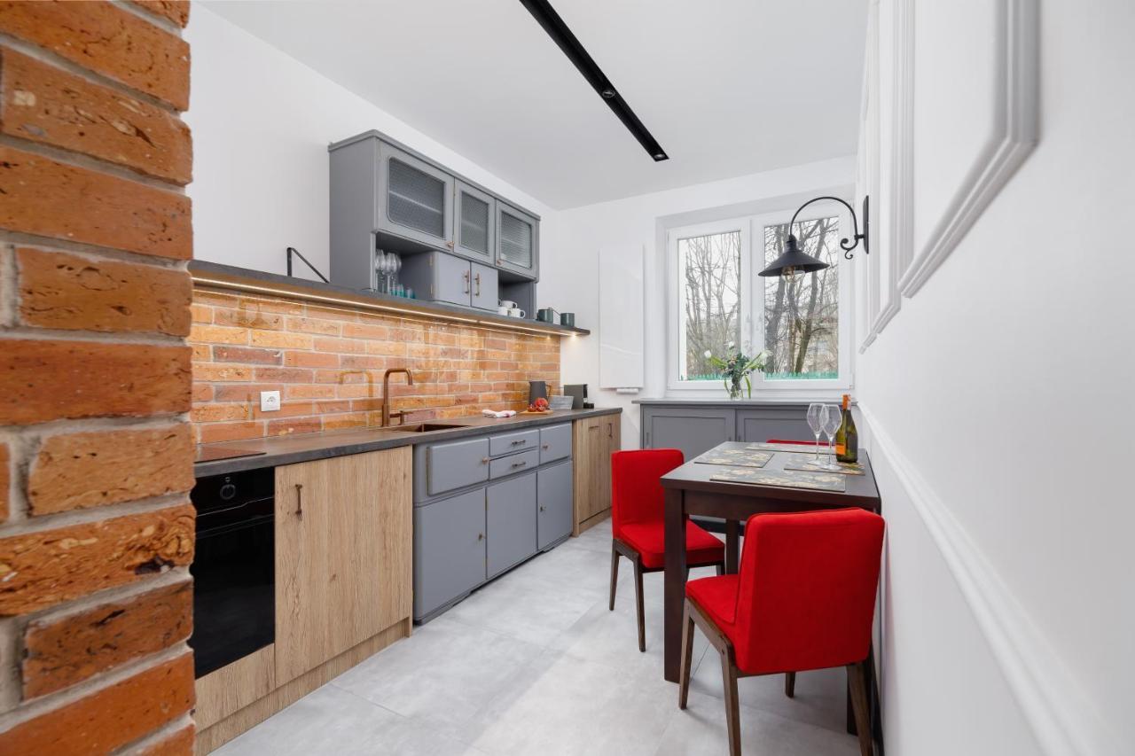 Apartments Osiedle Szkolne Cracow By Noclegi Renters Cracovia Exterior foto
